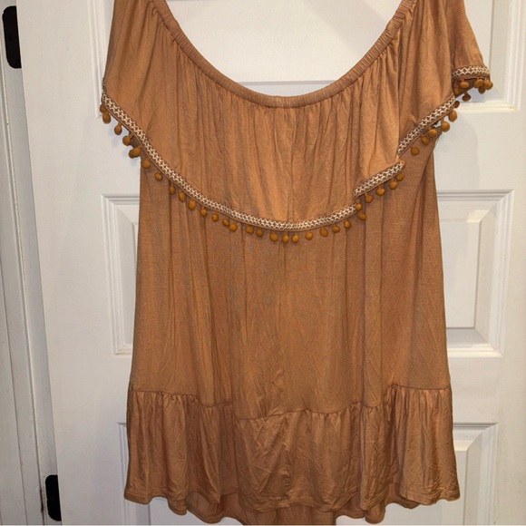 Lane Bryant Womens Tan Brown Off Shoulder Pom Pom Ruffle Blouse Top Size 22 24 - Picture 7 of 9
